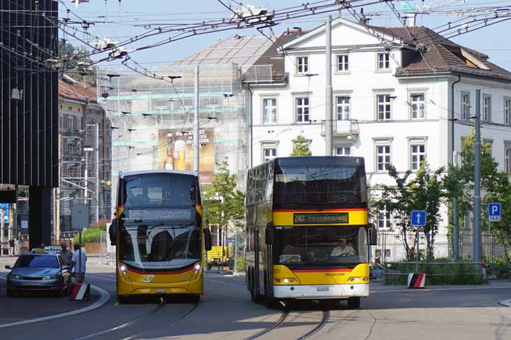 Post Auto Neoplan Centroliner N4426-3 3810 & ADL Enviro500MMC 10874